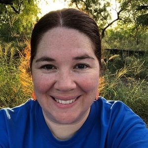 Meet your Posher, Lynda